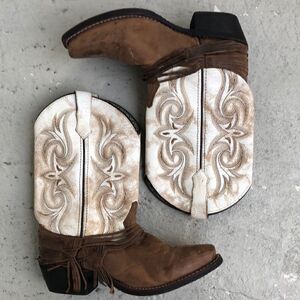 Laredo cowboy boots